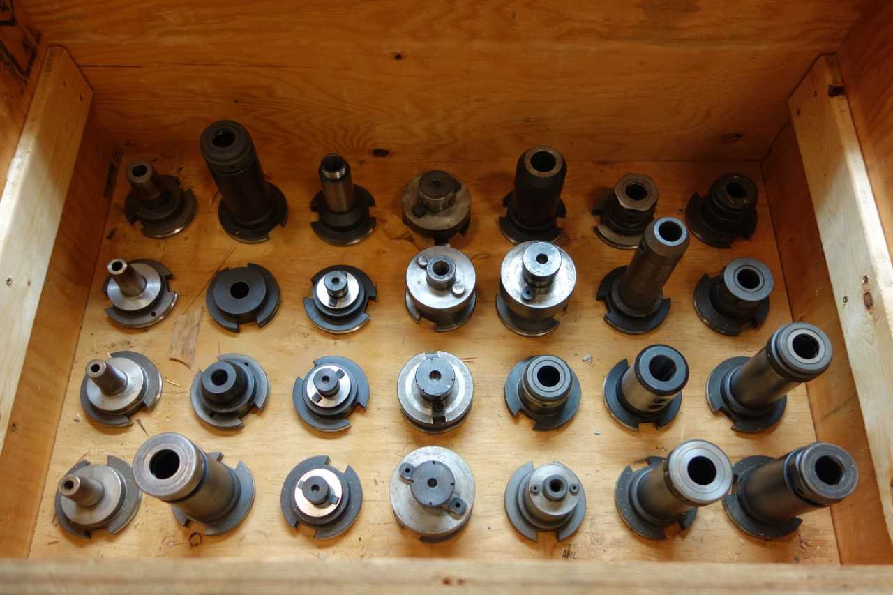 1 CRATE OF ASSORTED CAT50 TOOL HOLDERS - PARLEC, LYNDEX - MACHINING ACCESSORIES & TOOLING
