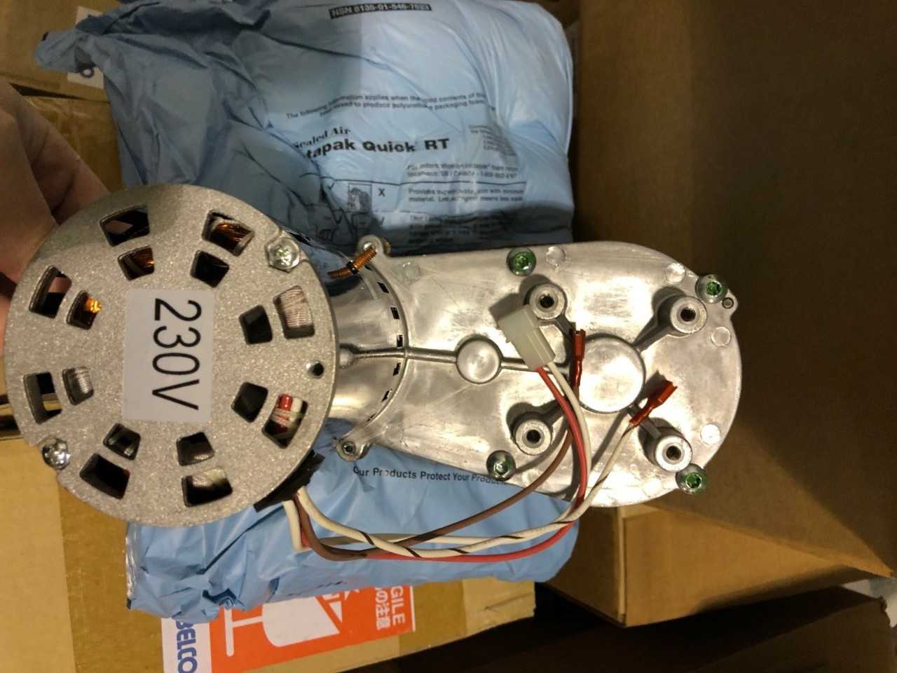 5 Manitowoc-Ice-Machine-Gear-Motor-230V-Bison-020001517-020003596 - ELECTRIC MOTORS