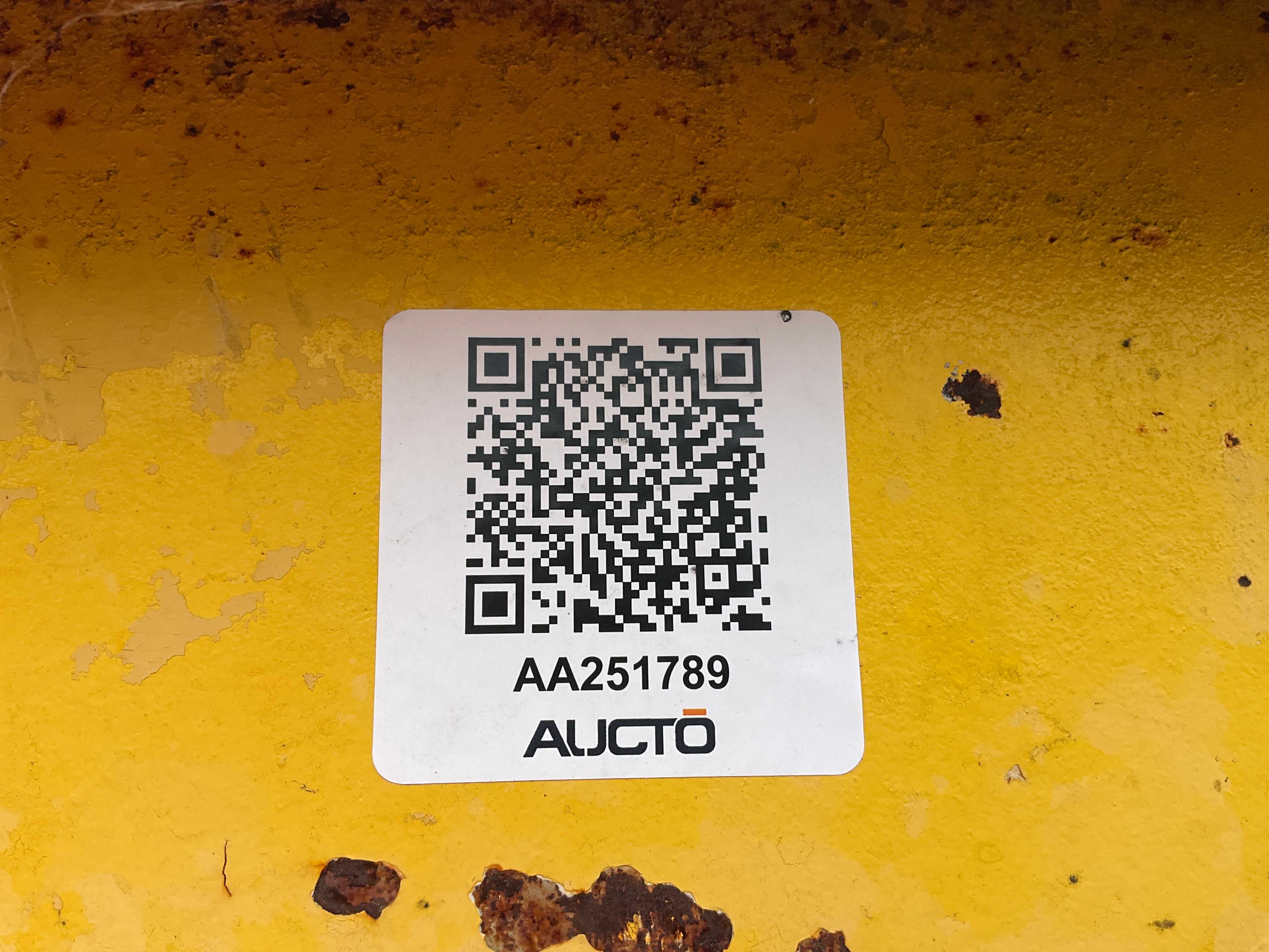 QTY 3- SELF DUMPING HOPPER - SELF DUMPING HOPPERS