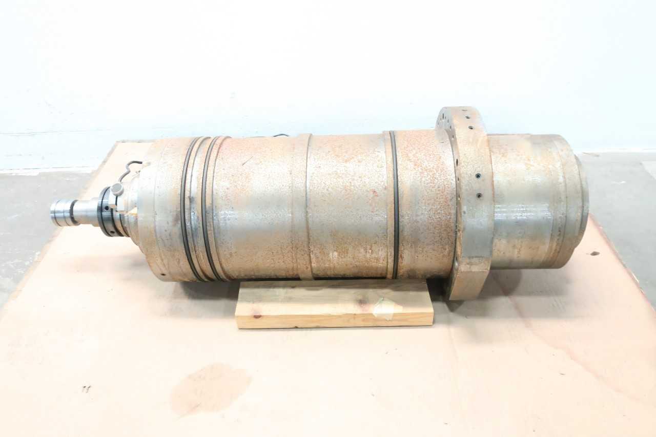 FANUC ROBOT ARM COMPONENT - INDUSTRIAL ROBOTS