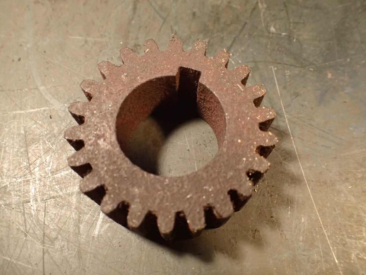 4-Piece Lot Lathe Change Gears: 1-1/8" Keyed Bore, 7/8" Thick, 22 26 28 34 Tooth - LATHE PARTS