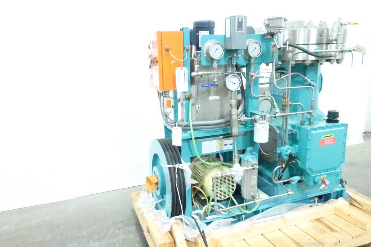 HOWDEN D 123 LC 2 T1 VERTICAL RECYCLE GAS DIAPHRAGM COMPRESSOR - AIR COMPRESSORS