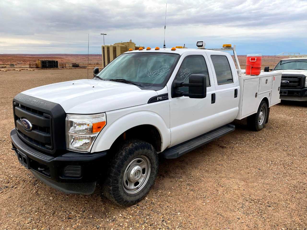 2015 Ford F-350 Super-Duty 4X4 Crew Cab Pickup Truck - HYDRO EXCAVATOR TRUCKS