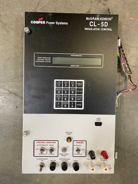 Lot of 14 "Like New" Cooper Power Systems CL 5D Voltage Regulator Control Mcgraw Edison CL-5D - AUTOMATION & CONTROLS