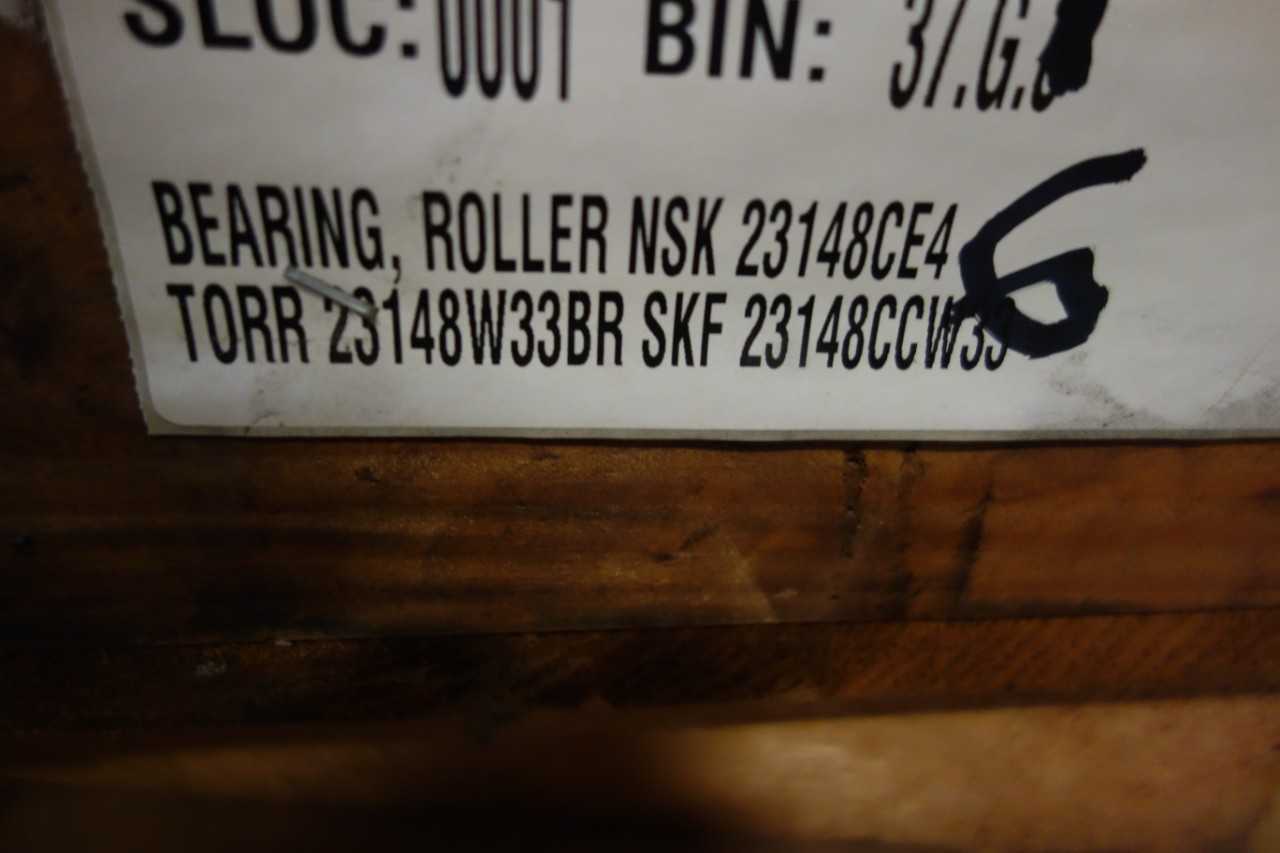 LOT OF 2 ROLLER BEARINGS - BEARINGS