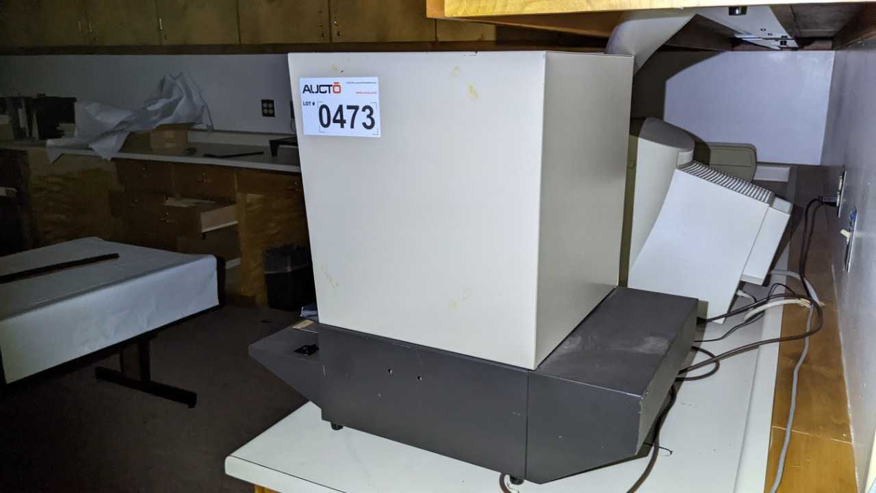 NCR MAGNIFIER - LIGHTING