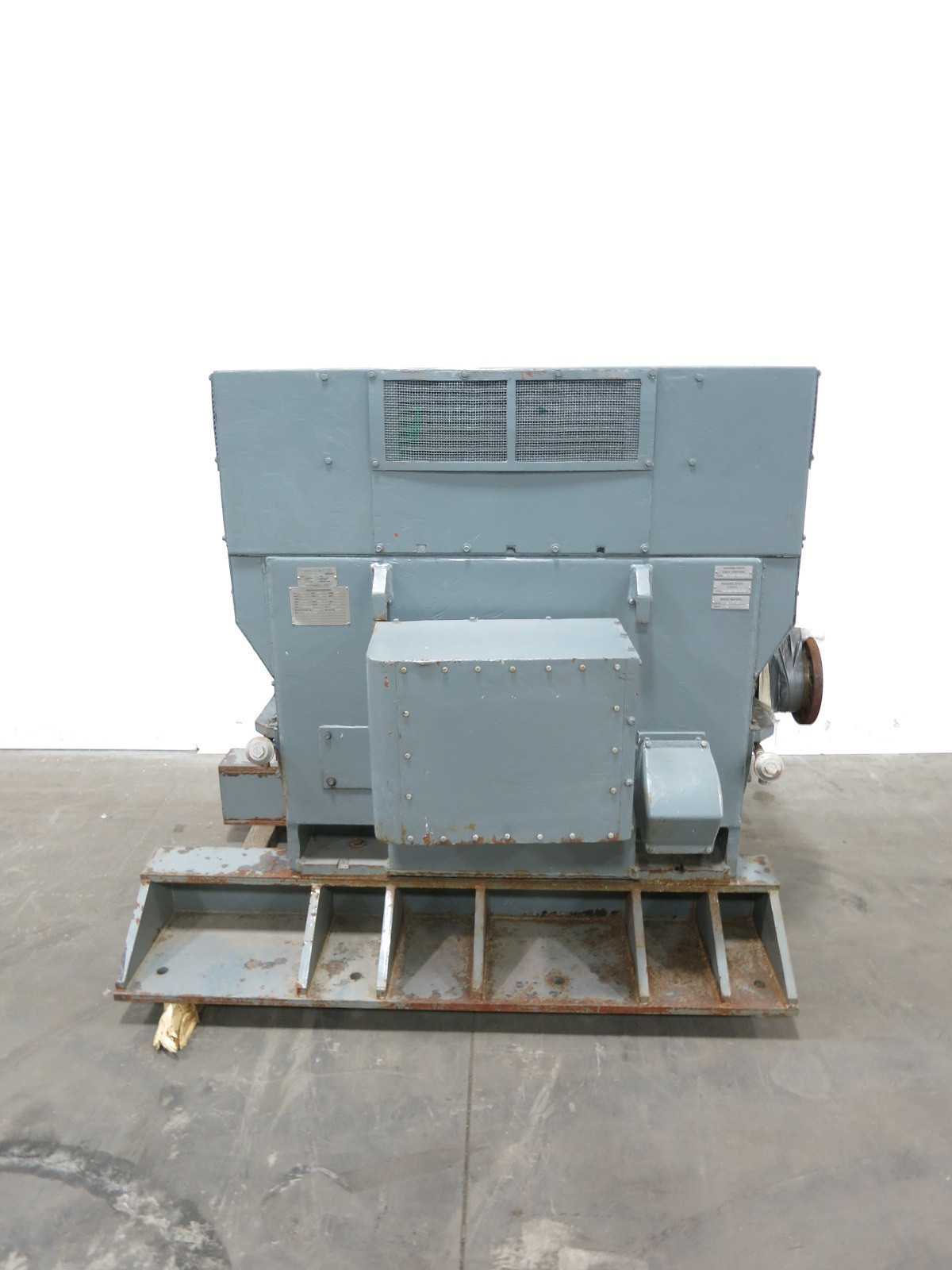 WESTINGHOUSE LAC 6808-H 3573RPM 3PH 900HP 4160V-AC MOTOR - ELECTRIC MOTORS