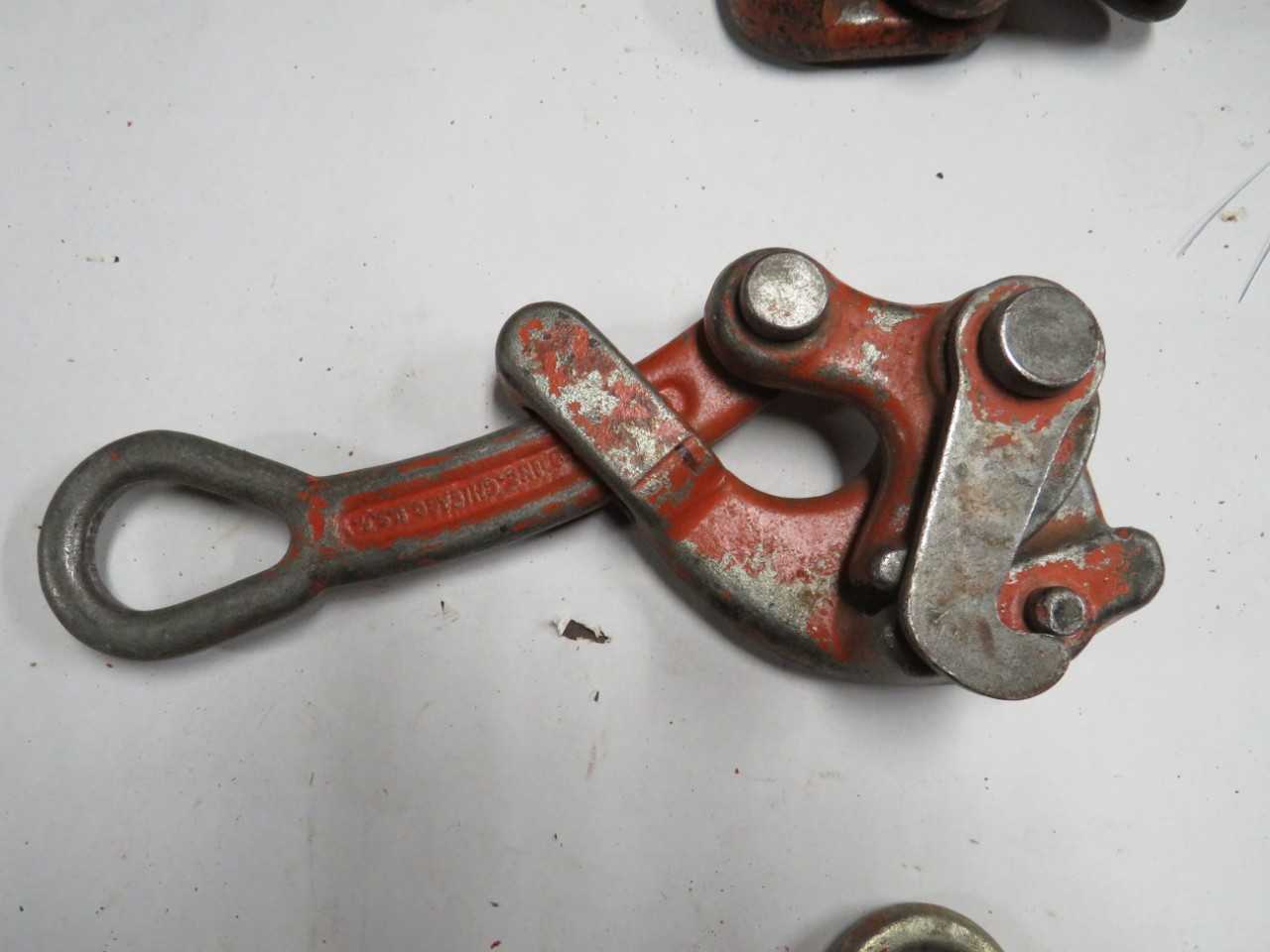 LOT OF 2 KLEIN HAVEN'S GRIP / BULLDOG WIRE PULLING GRIP - ELECTRIC POWER TOOLS