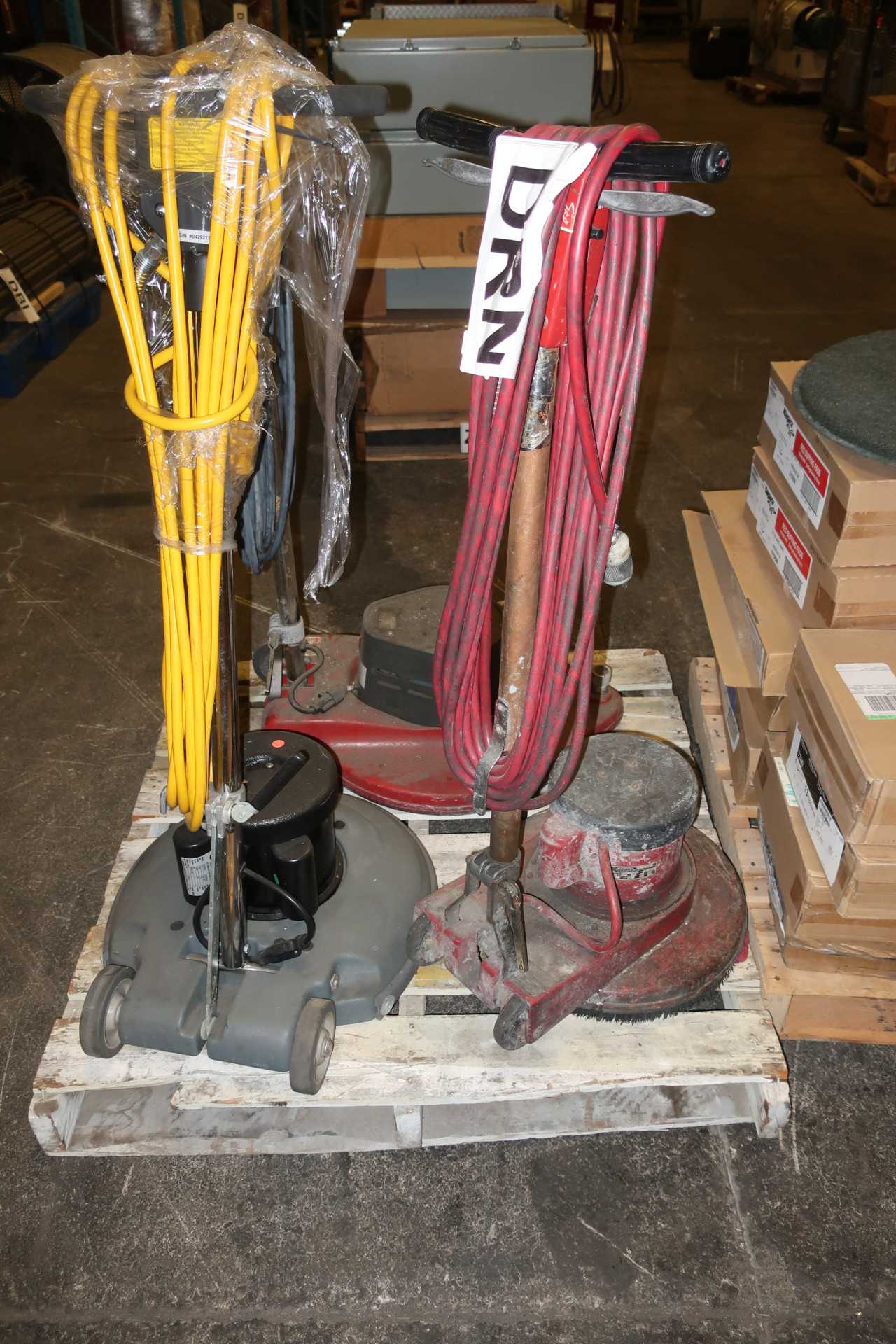 2 PALLETS OF ASSORTED FLOOR BUFFERS AND PADS DAYTON BETCO - MISCELLANEOUS