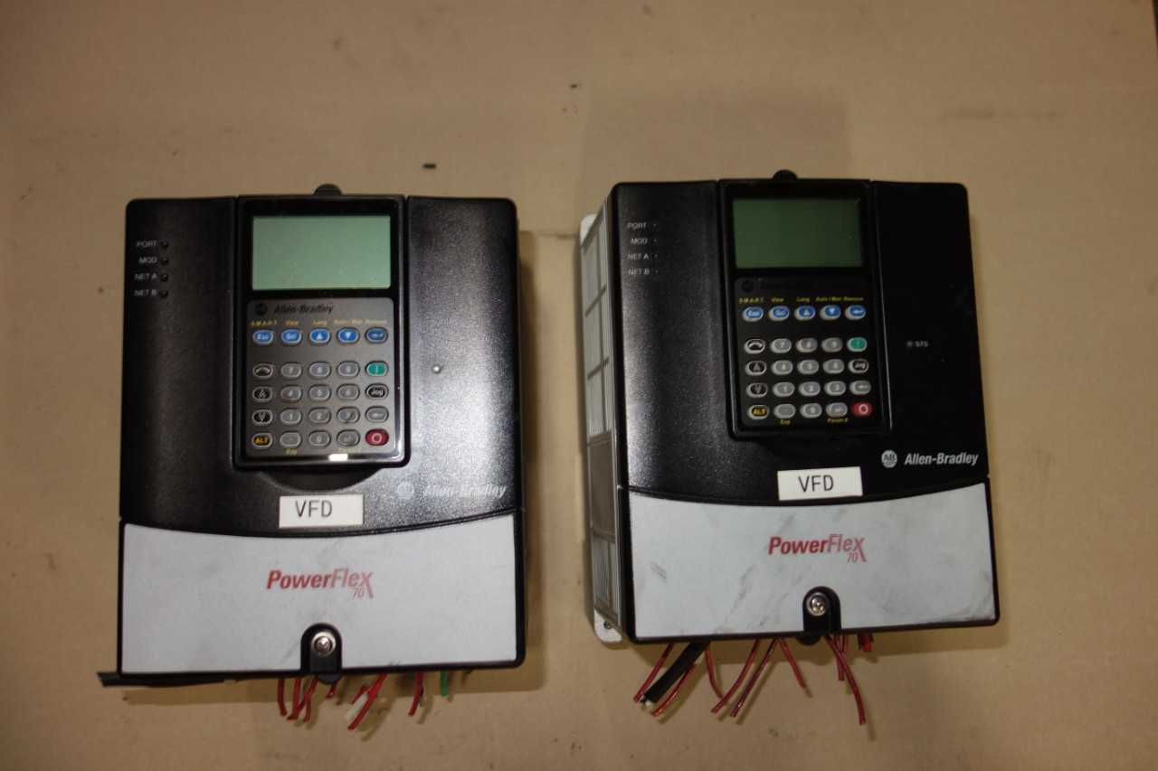 LOT OF 2 ALLEN BRADLEY 20AD2P1A3AYNANC0 POWERFLEX 70 VFD DRIVE - MOTOR DRIVES