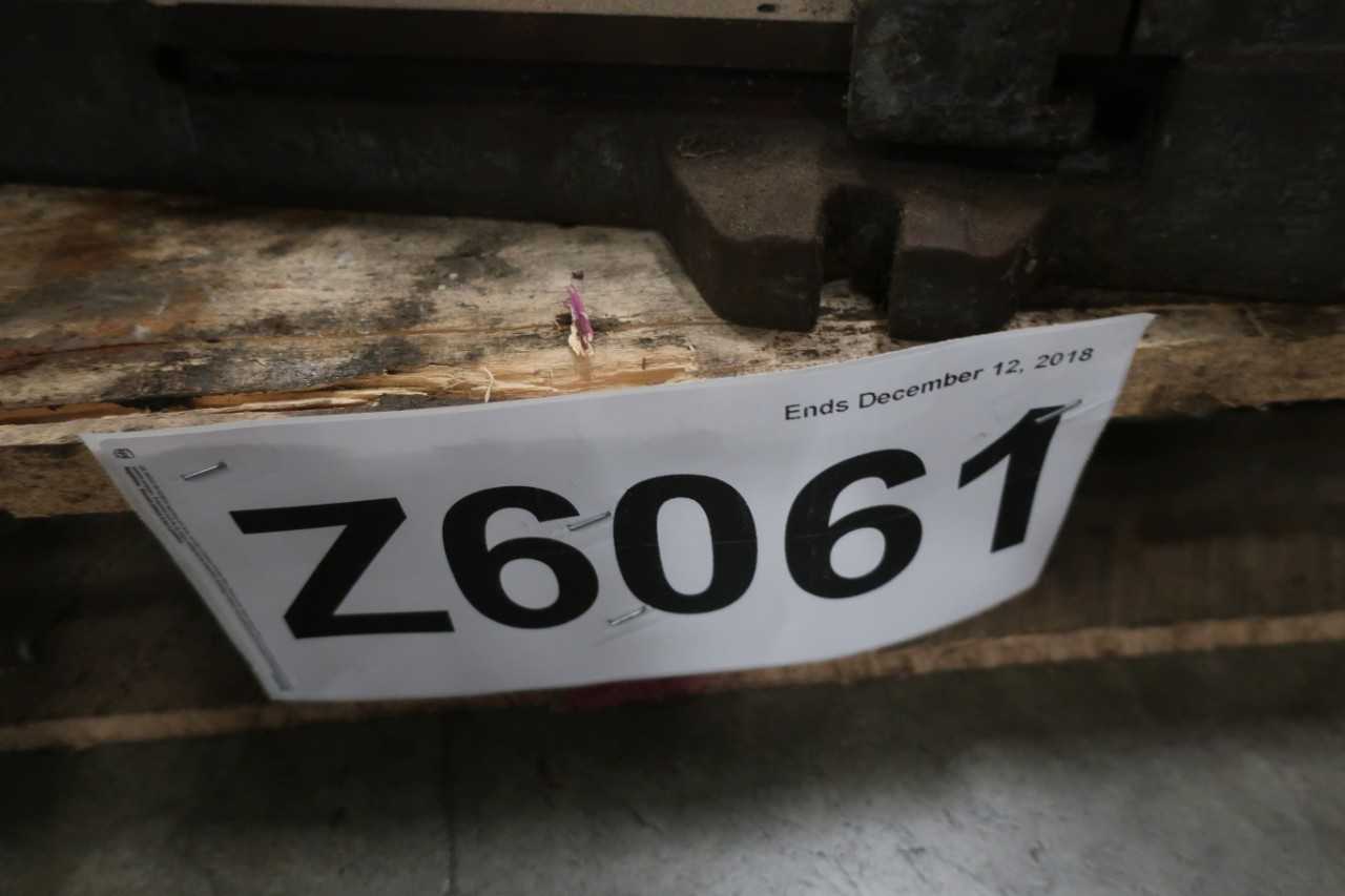 1 PALLET OF ASSORTED MACHINE PARTS - MISCELLANEOUS