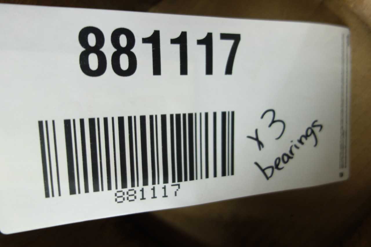 LOT OF 3 FAG 22244 BKW33 TAPERED BORE BEARINGS - BEARINGS