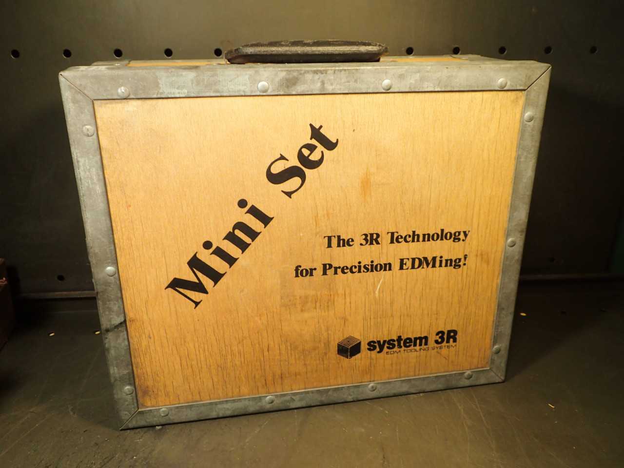 System 3R Mini 3R-321.5 EDM Chuck Kit with 10 20mm Shank Electrode Holders - EDM MACHINE PARTS