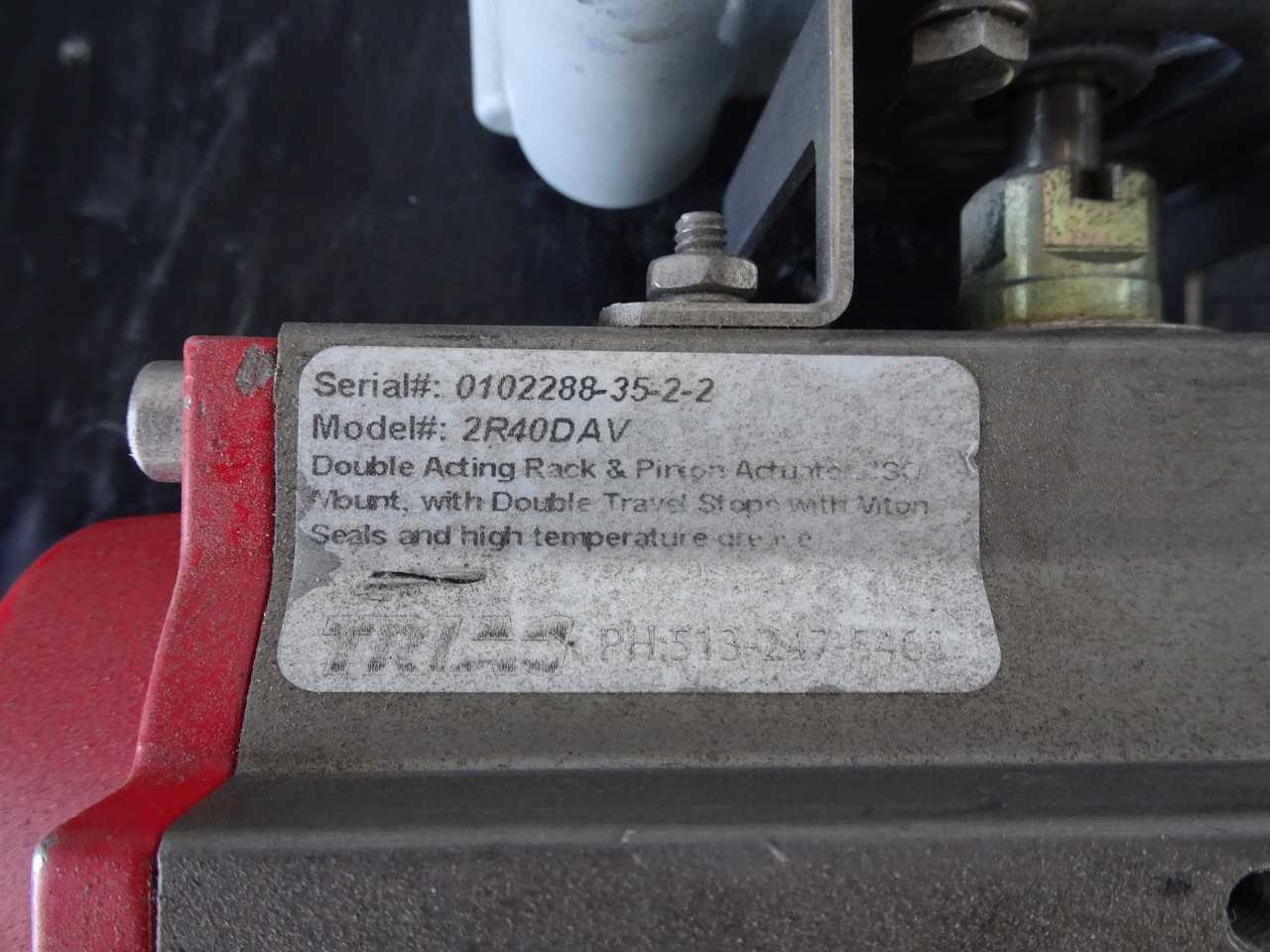 TRIAC 3 way STAINLESS CONTROL VALVE W/ actuator - CONTROL VALVE