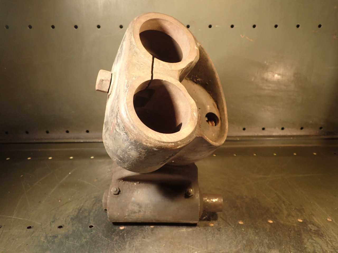 B&S Vertical Head for Horizontal Mill 2-7/8" Columns 4" Column Center to Center - MILLING MACHINE PARTS