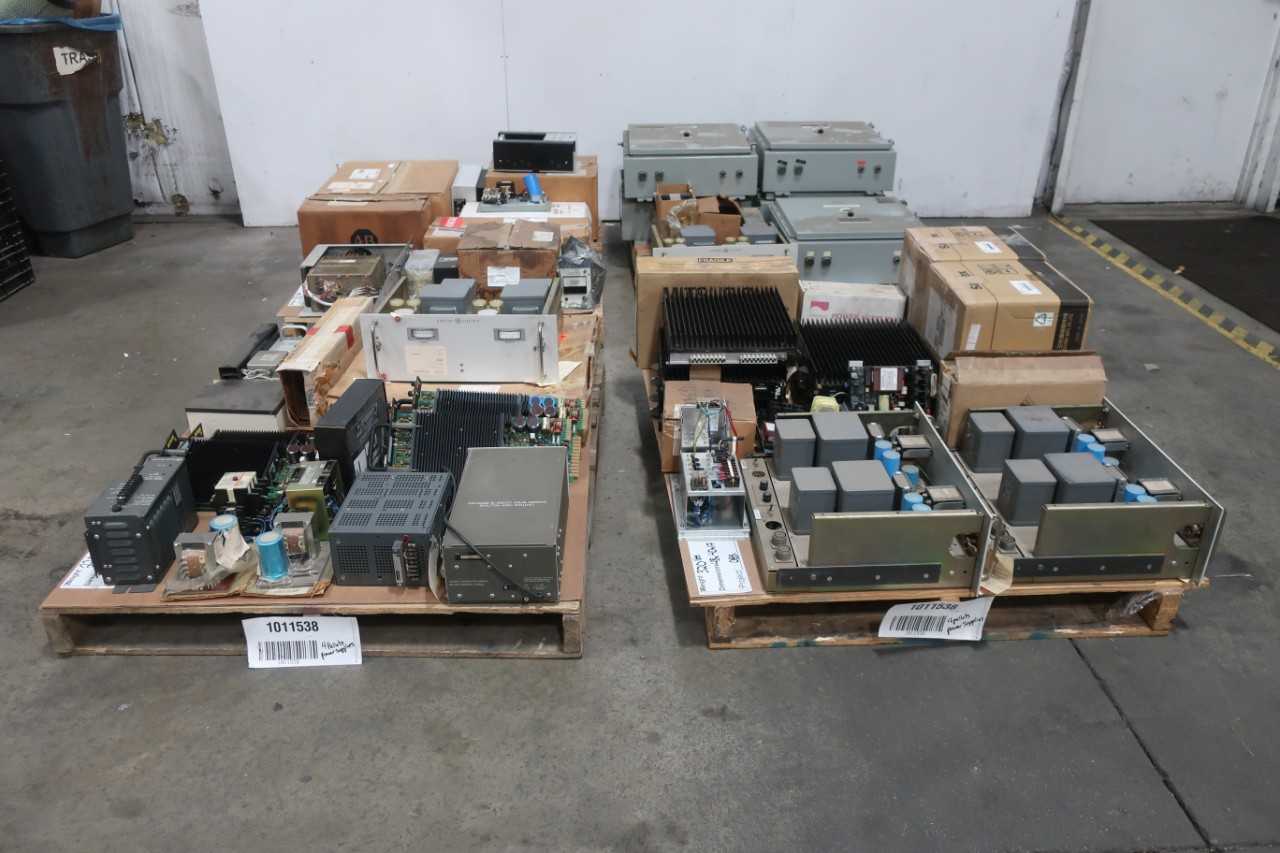 4 PALLETS OF ASSORTED POWER SUPPLIES - AUTOMATION & CONTROLS