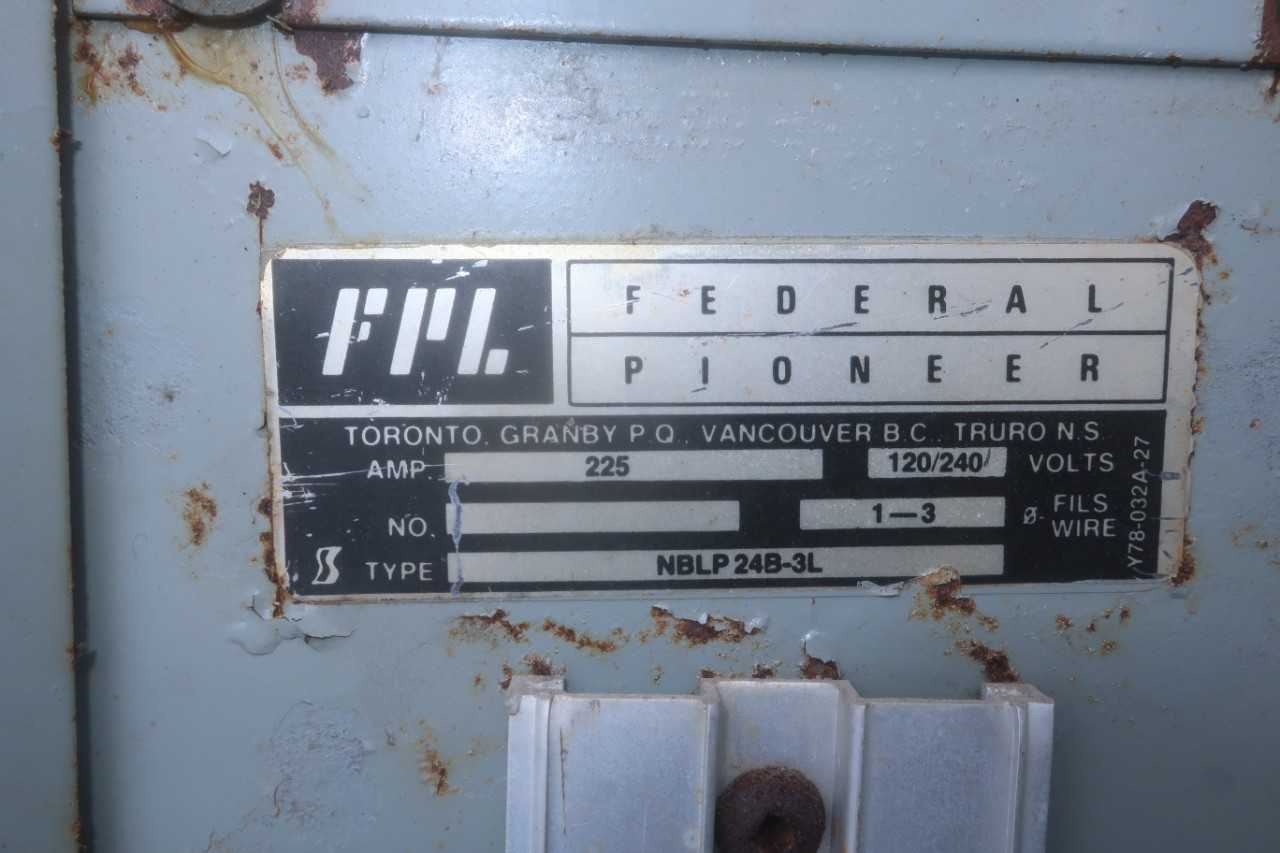 FEDERAL PIONEER ELECTRICAL CONTROL CABINET - ELECTRICAL COMPONENTS