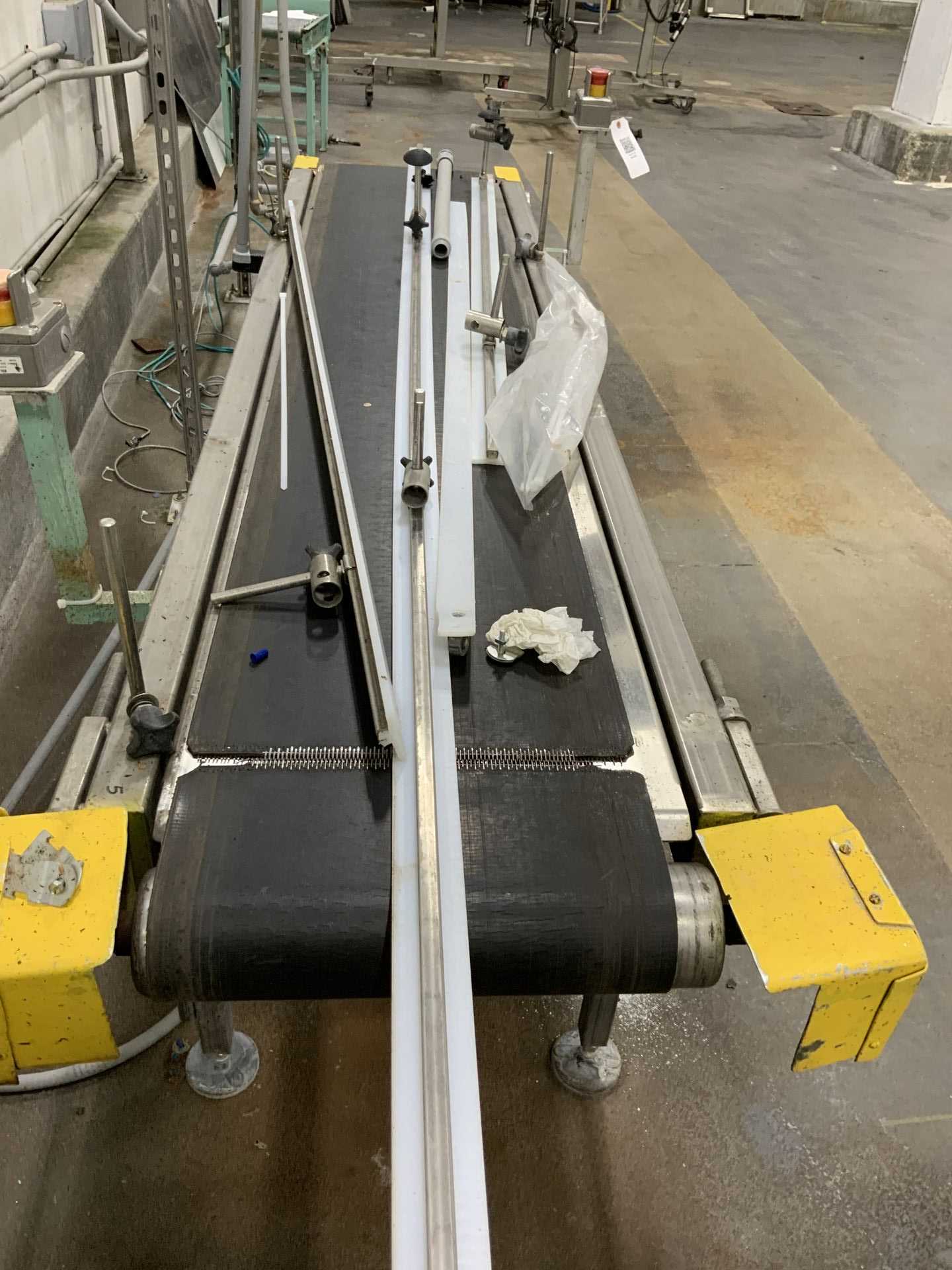 STAINLESS BELT CONVEYOR - BELT CONVEYOR