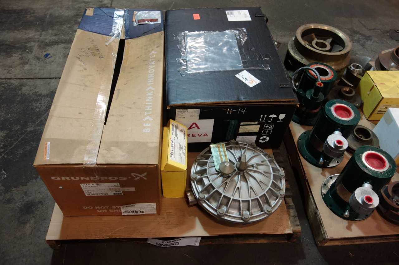 2 PALLETS OF ASSORTED CENTRIFUGAL PUMPS, IMPELLERS, PUMP PARTS - CENTRIFUGAL PUMP