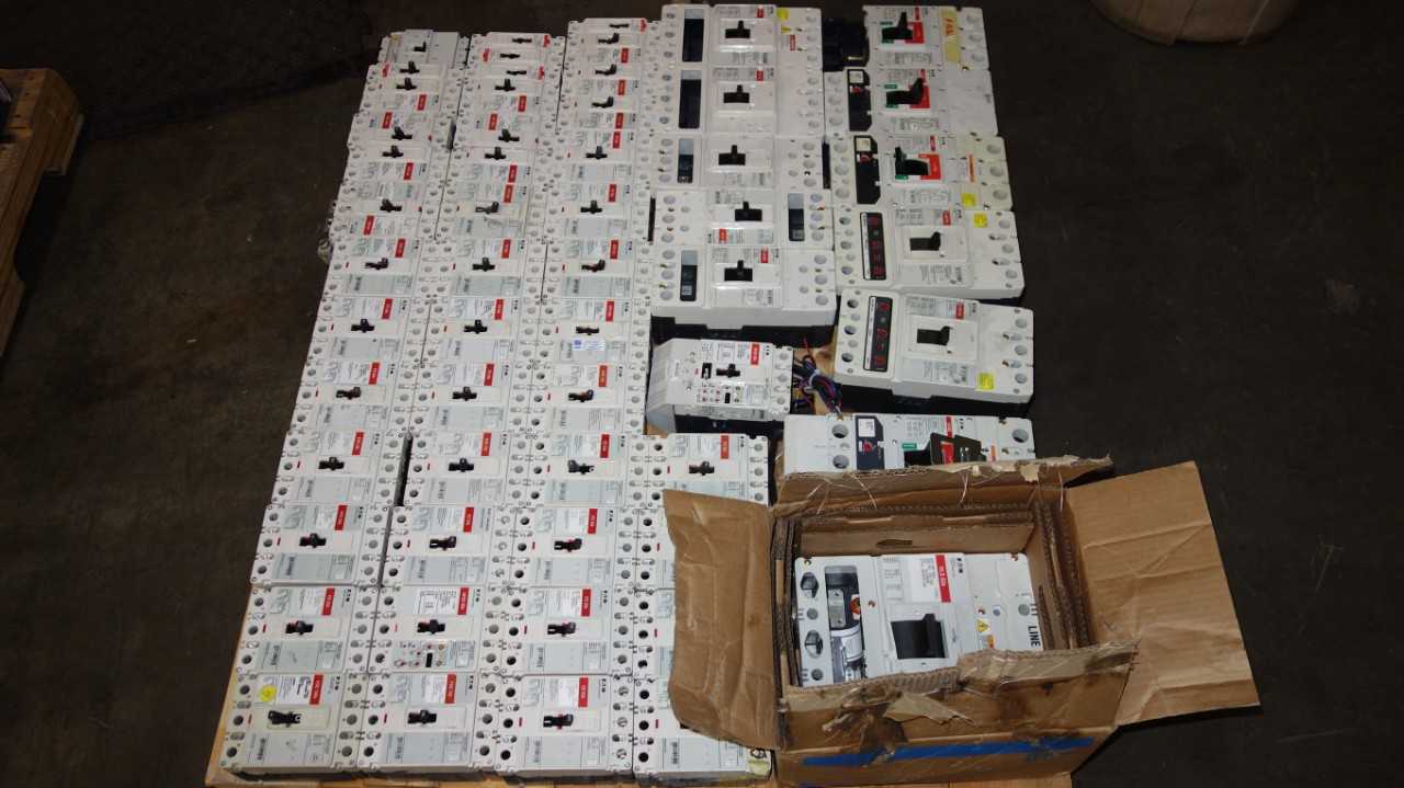 1 PALLET OF ASSORTED EATON FD, HKE, L630E CIRCUIT BREAKERS - CIRCUIT BREAKERS