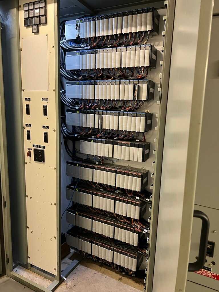 Allen Bradley Controllogix PLC Modules - AUTOMATION & CONTROLS