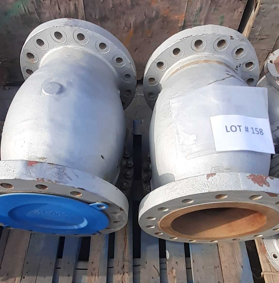 Lot of 2 Check Valvess - CHECK VALVE