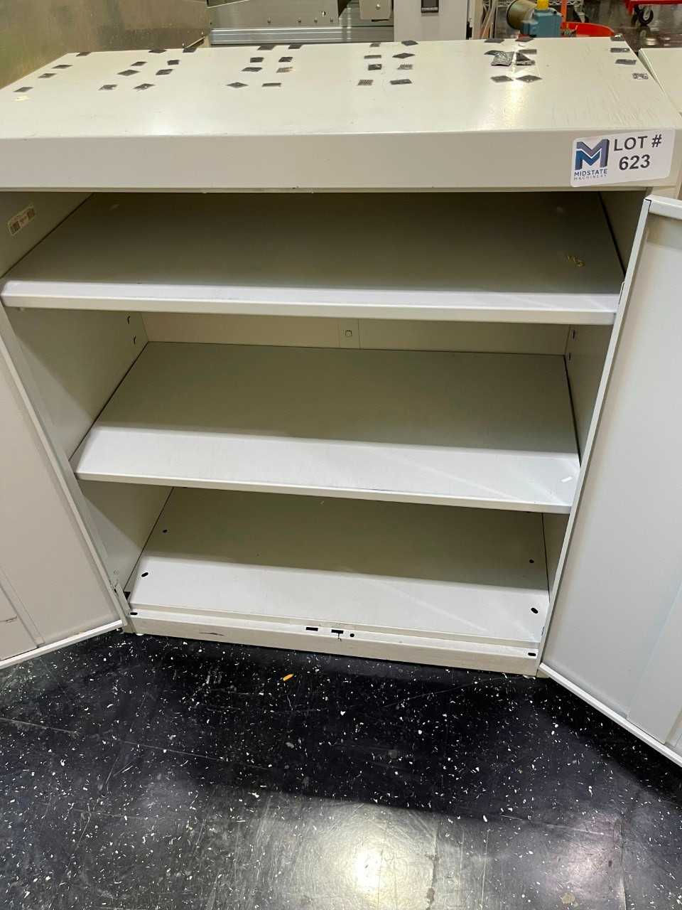 Metal Cabinets without Contents - TOOL STORAGE