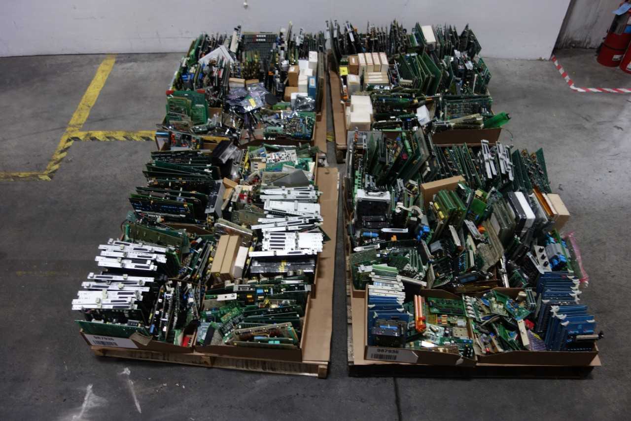 4 PALLETS OF ASSORTED PCB BOARDS - AUTOMATION & CONTROLS