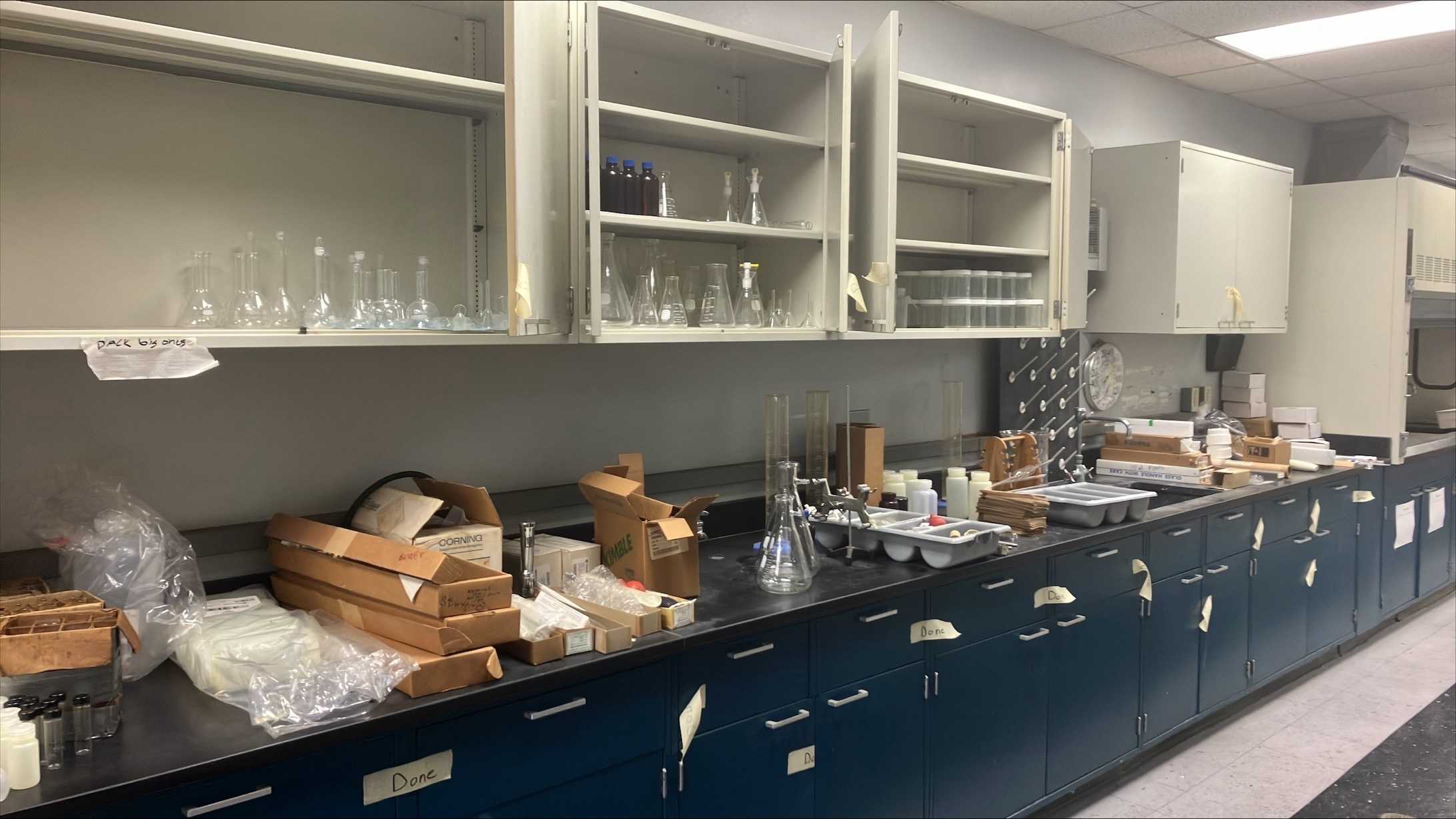 LOT OF LAB EQUIPMENT - LAB & SCIENTIFIC
