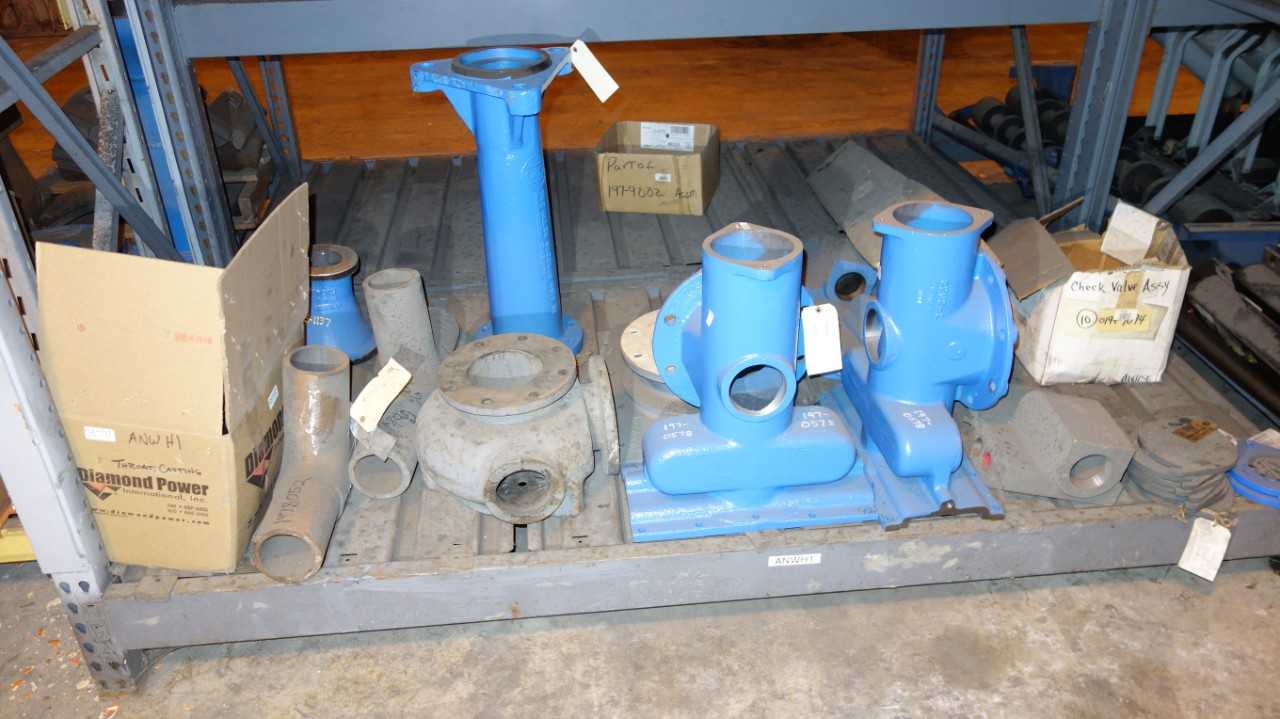 CONTENTS OF 4 RACK COLUMNS - MISCELLANEOUS