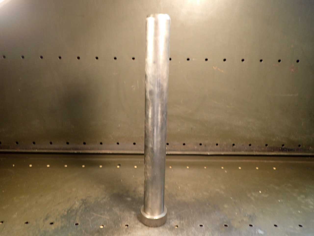 Weldon End Mill Sharpening Fixture Spindle: 1-1/4" Bore, 43mm OD, 16" OAL - MILLING TOOLS