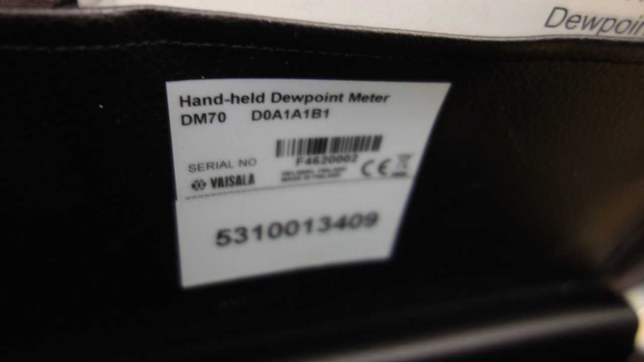 VAISALA MI70 DM70 HAND-HELD DEWPOINT METER - ELECTRICAL TESTING EQUIPMENT