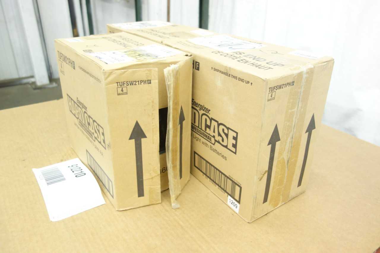 LOT OF 3 CASES OF ENERGIZER HARD CASE PROFESSIONAL 2AA SWIVEL LIGHTS - LIGHTING