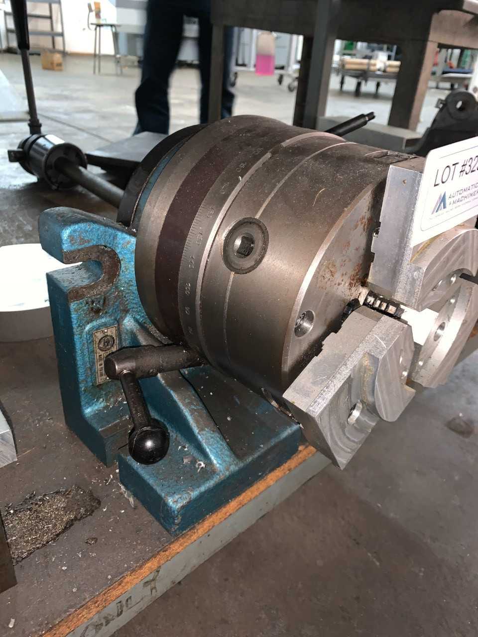 Manual Rotary Indexer with 10 inch 3-jaw chuck - MACHINING ACCESSORIES & TOOLING Manual Rotary Indexer with 10 inch 3-jaw chuck - MACHINING ACCESSORIES & TOOLING