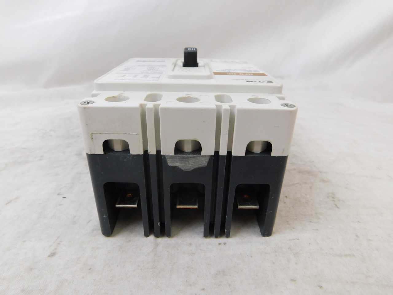 (1) Eaton HFDDC3110WF01Y31 MCCB HFD 3P 110A 600VAC 50/60Hz - CIRCUIT BREAKERS