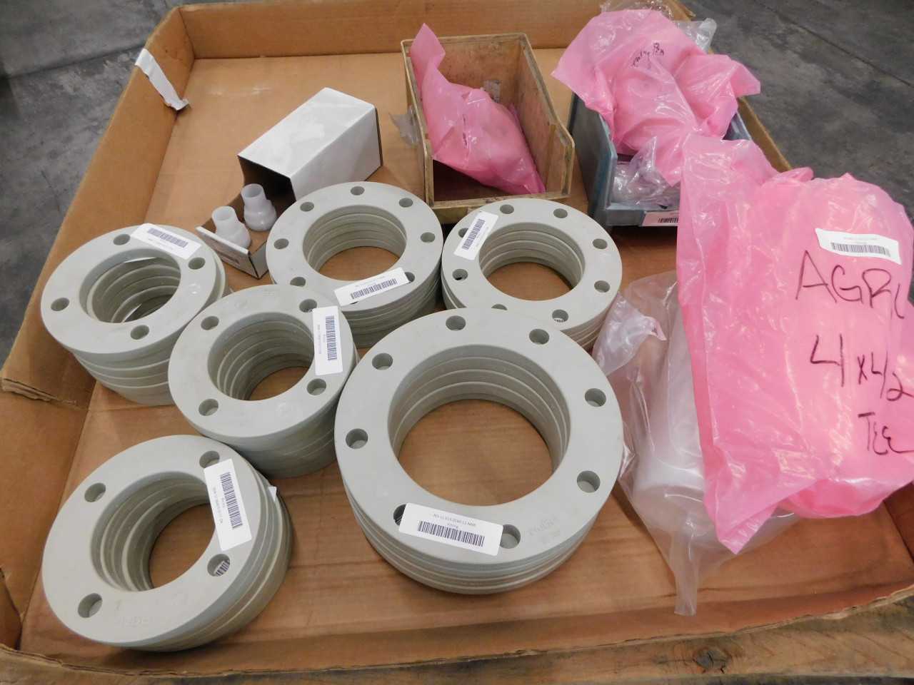Lot of Quantity 46x Assorted Fittings and Adaptors - PROCESS EQUIPMENT