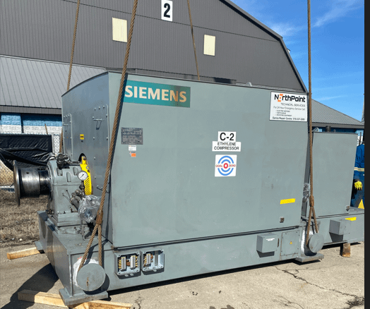 SIEMENS 11,060 HP SYNCHRONOUS MOTOR - ELECTRIC MOTORS