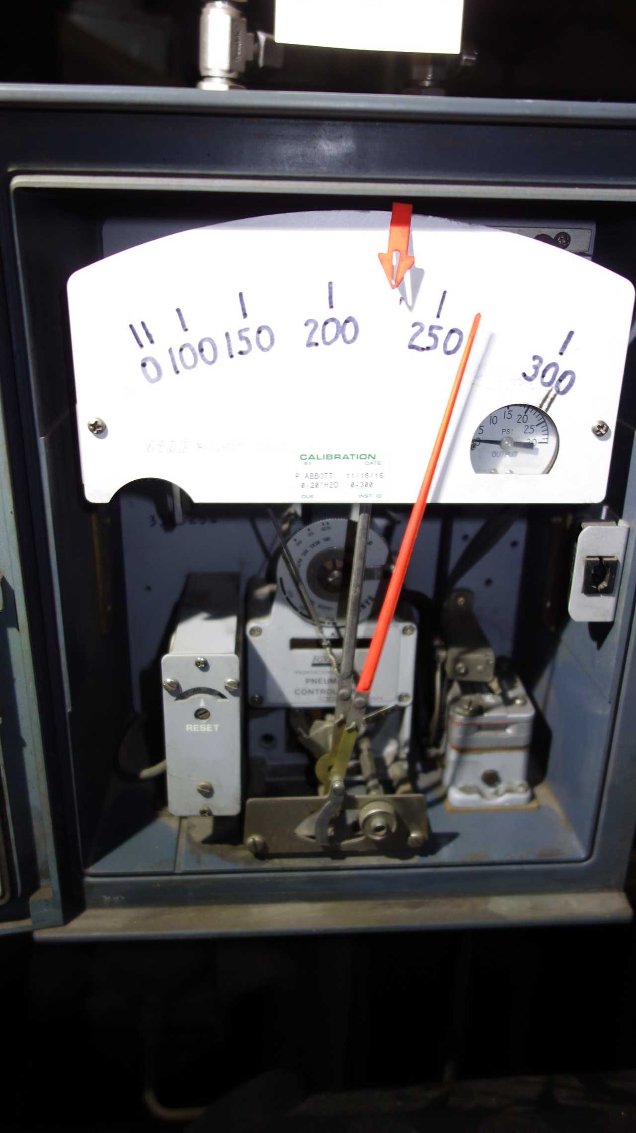 FOXBORO 43AP-FA42D PNEUMATIC CONTROLLER - AUTOMATION & CONTROLS