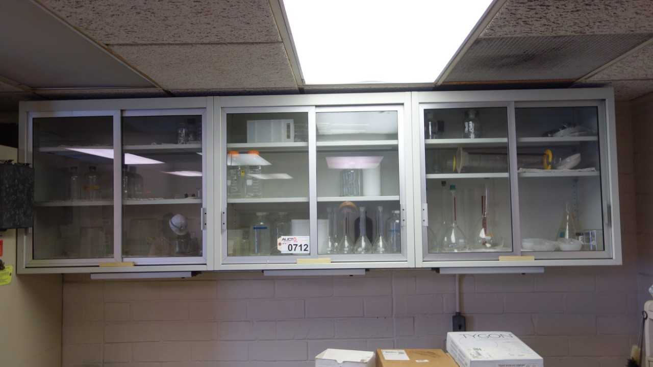 CONTENTS OF 3 SHELF CABINENTS, ASSORTED GLASSWARE, BEAKERS, FLASKS - LAB & SCIENTIFIC