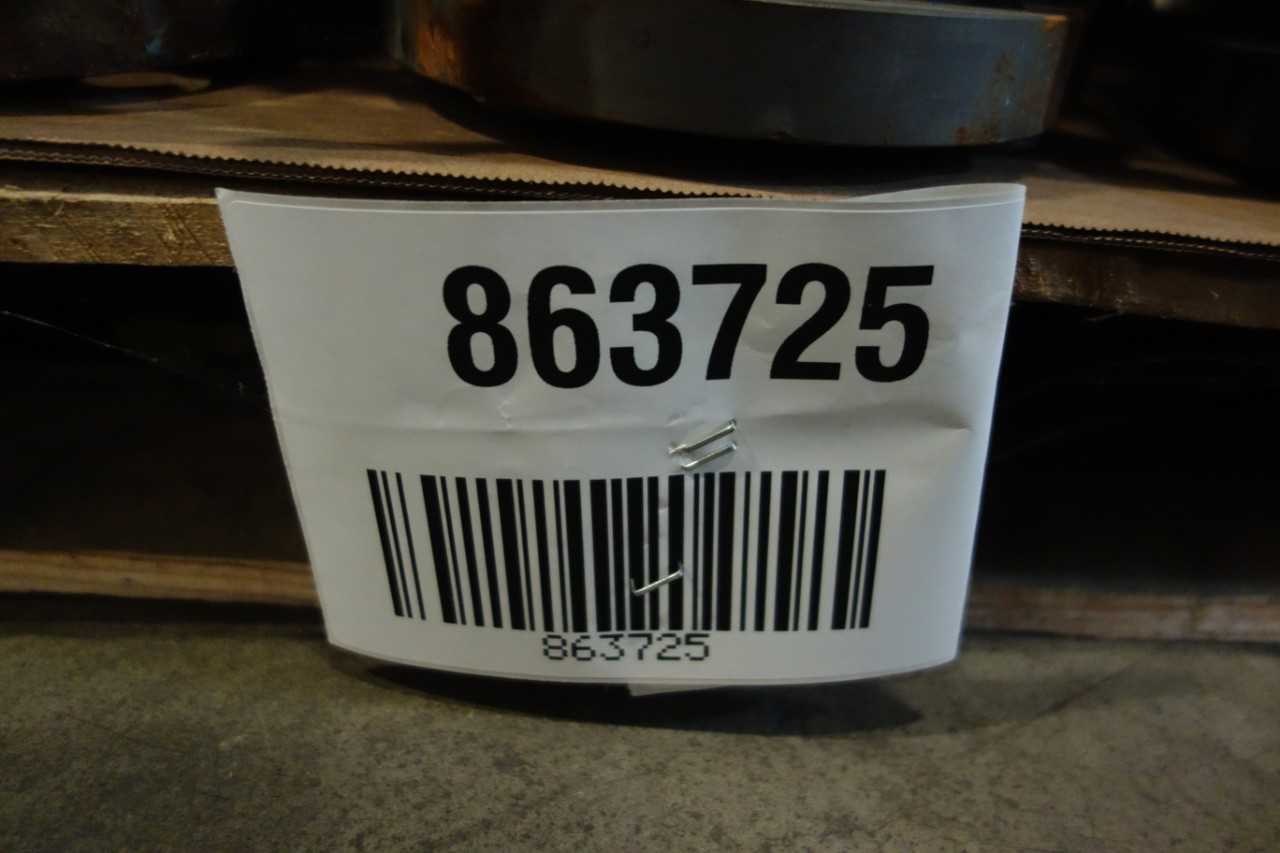 2 PALLETS OF 1-1/2 IN GATE VALVES - VALVES