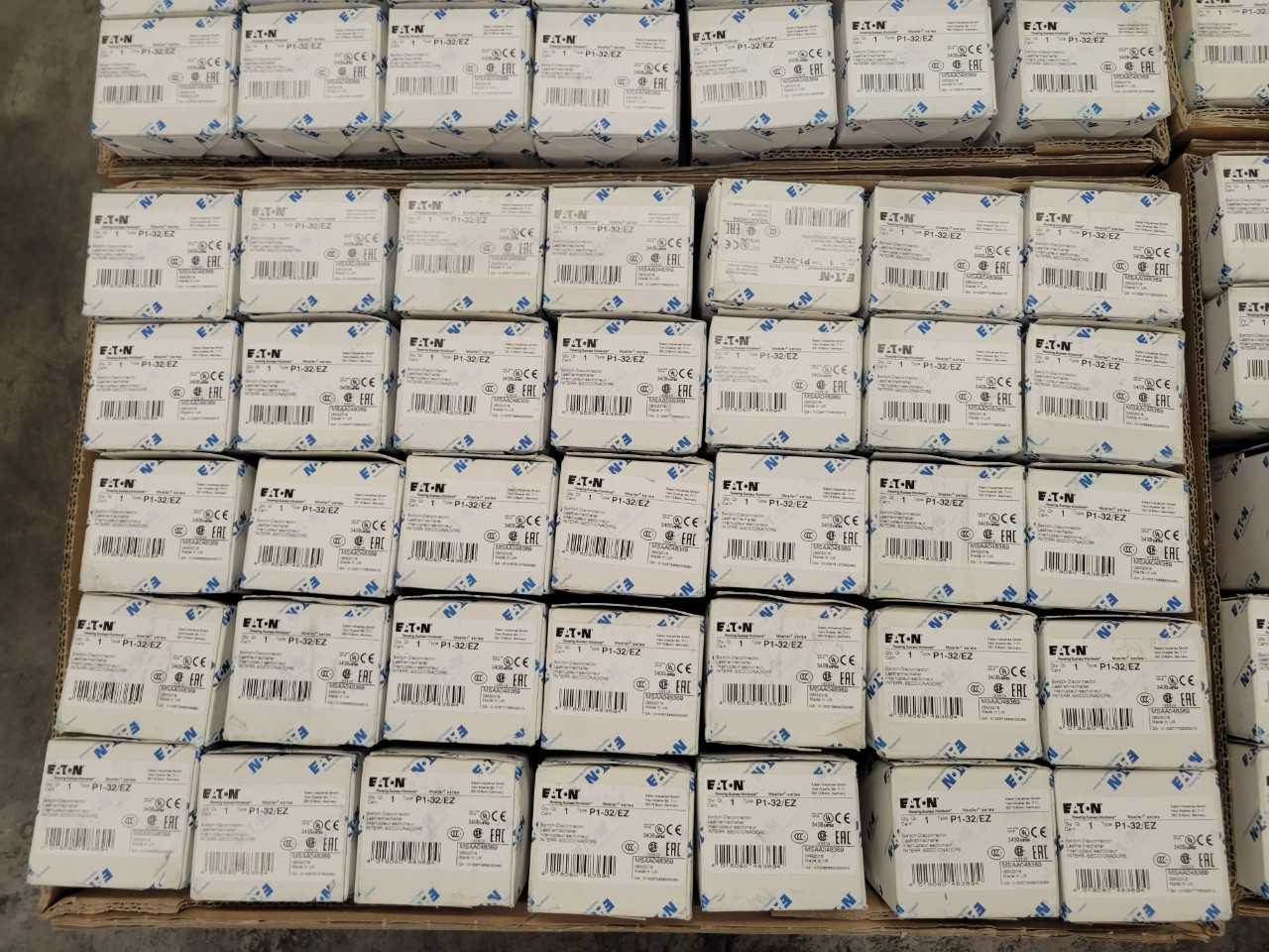 [Eaton - 280QTY] "P1-32/EZ" 3P 32A On/Off Rotary Switch - ELECTRICAL COMPONENTS