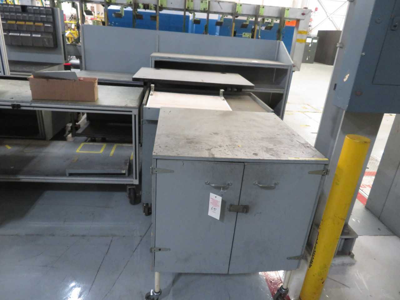 Rolling Cabinet for Parts Storage and Shelves (4) Items Lot - MISCELLANEOUS