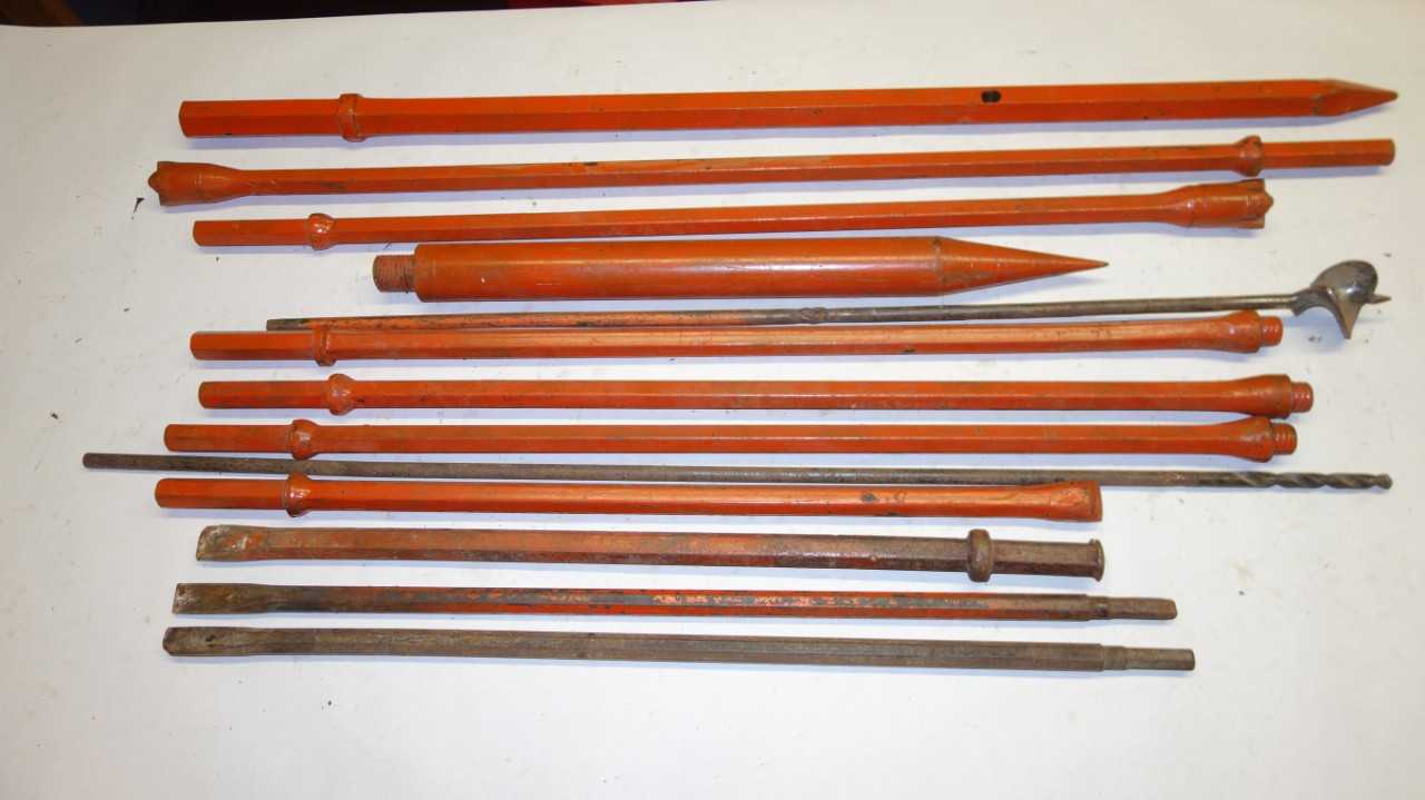LOT OF 13 ASSORTED JACK HAMMER BITS - ELECTRIC POWER TOOLS