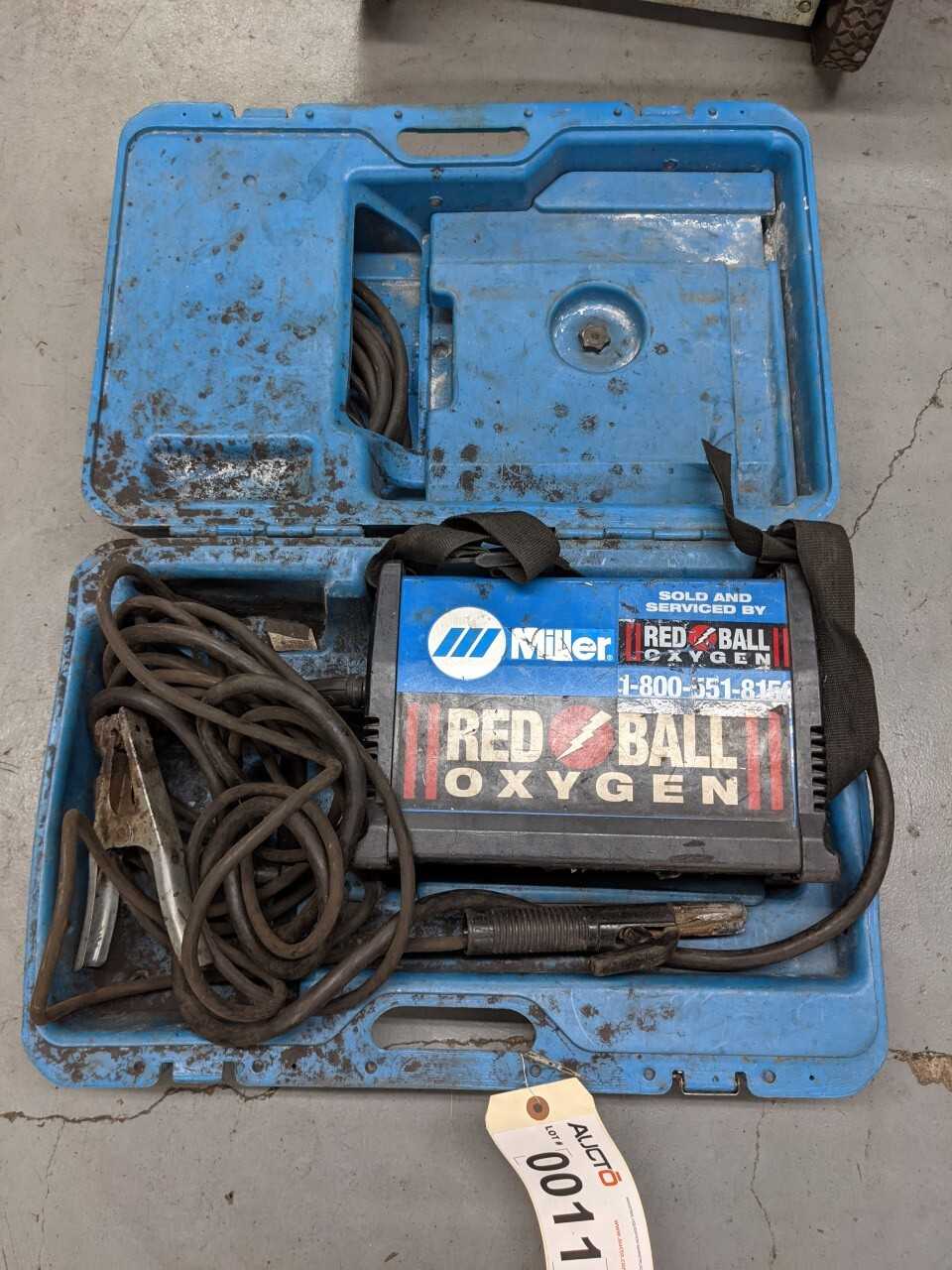 Miller Maxstar 150 STL Portable Welder with case - WELDING EQUIPMENT