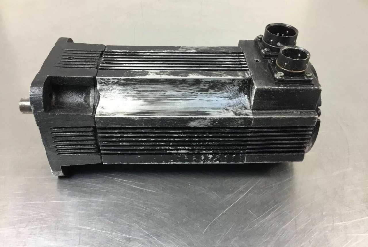 Allen-Bradley 1326AB-B410G-21-K4 /C Bulletin 1326 AC Servo Motor - Used - Bench Tested - In Original Box - SERVO