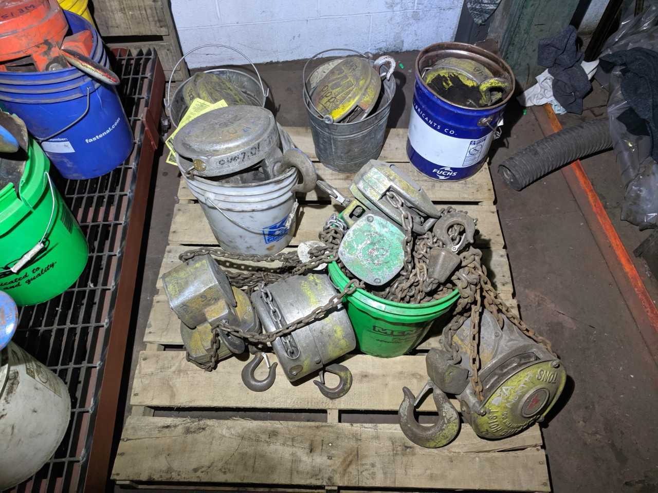 LOT OF ASSORTED CHAINFALLS WITH CART - ELECTRIC POWER TOOLS
