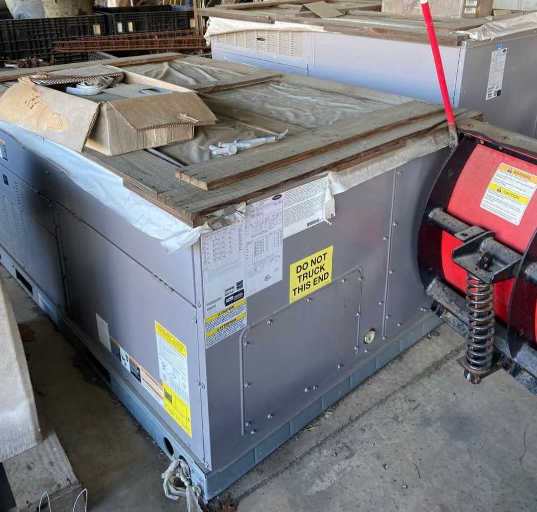 BULK LOT OF ROOF TOP A/C UNITS QTY 2 - AIR CONDITIONER
