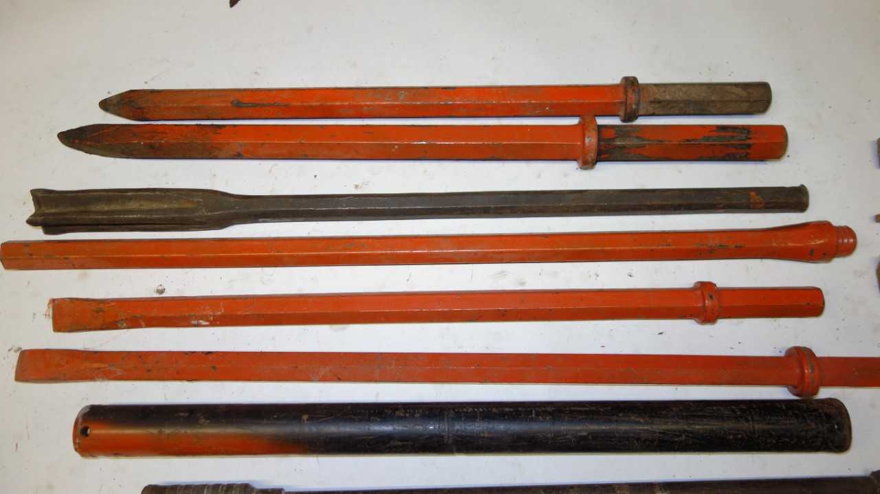 LOT OF 16 ASSORTED JACK HAMMER BITS - ELECTRIC POWER TOOLS