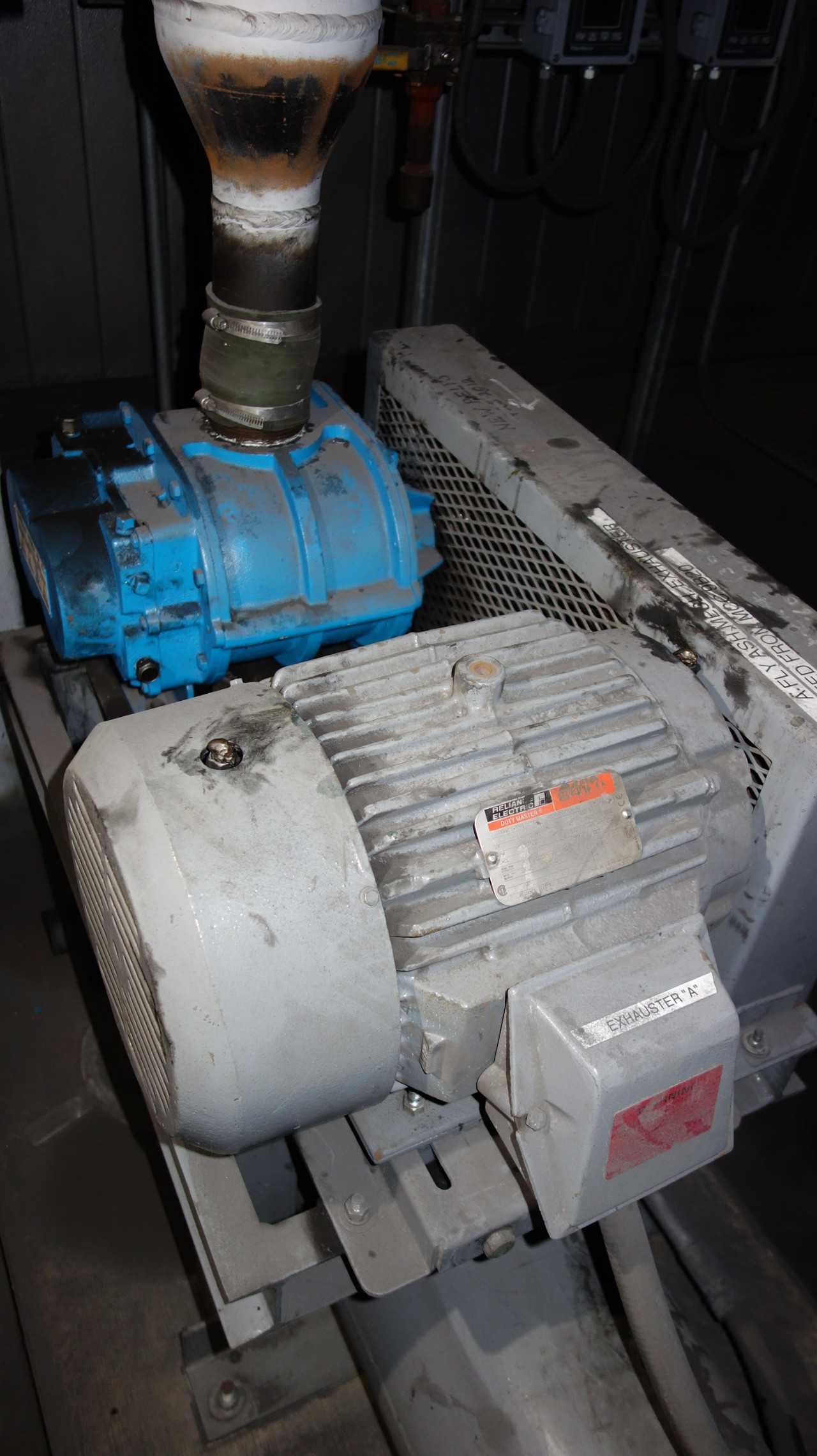 LOT OF 2 TUTHILL 4007-21L2 BLOWER 10HP 230/460V MOTOR - ELECTRIC MOTORS