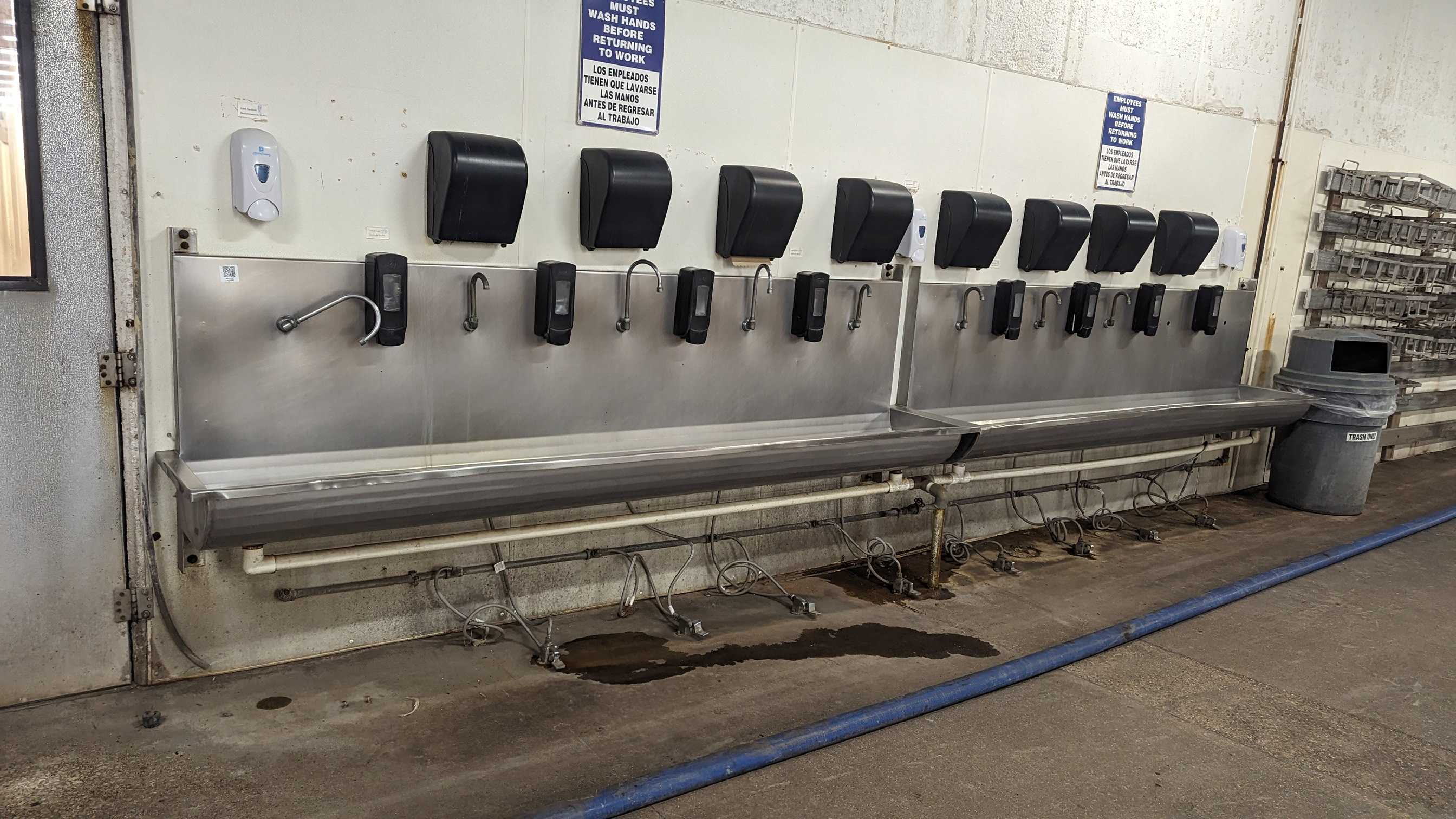 Bulk Lot of Hand Wash Stations - QTY 2 - HAND TOOLS